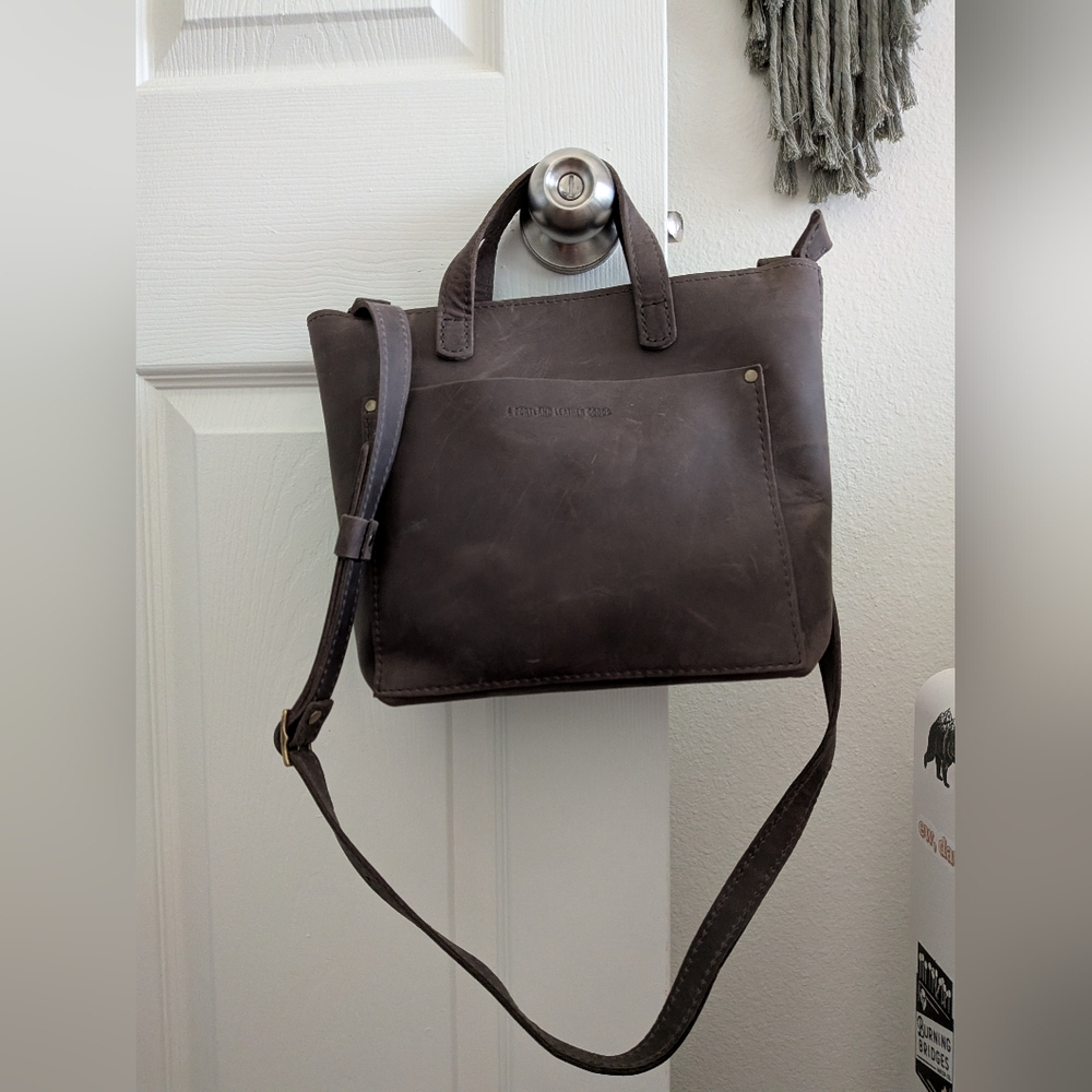 Portland Leather Grey Mini Crossbody Tote With Organizer